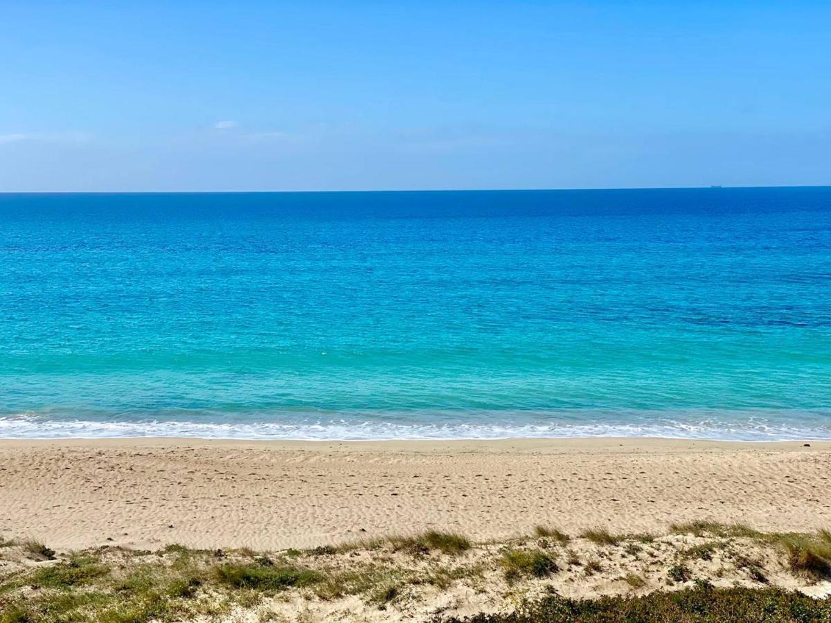 Beachfront House Geremeas Sardegna Lägenhet Exteriör bild