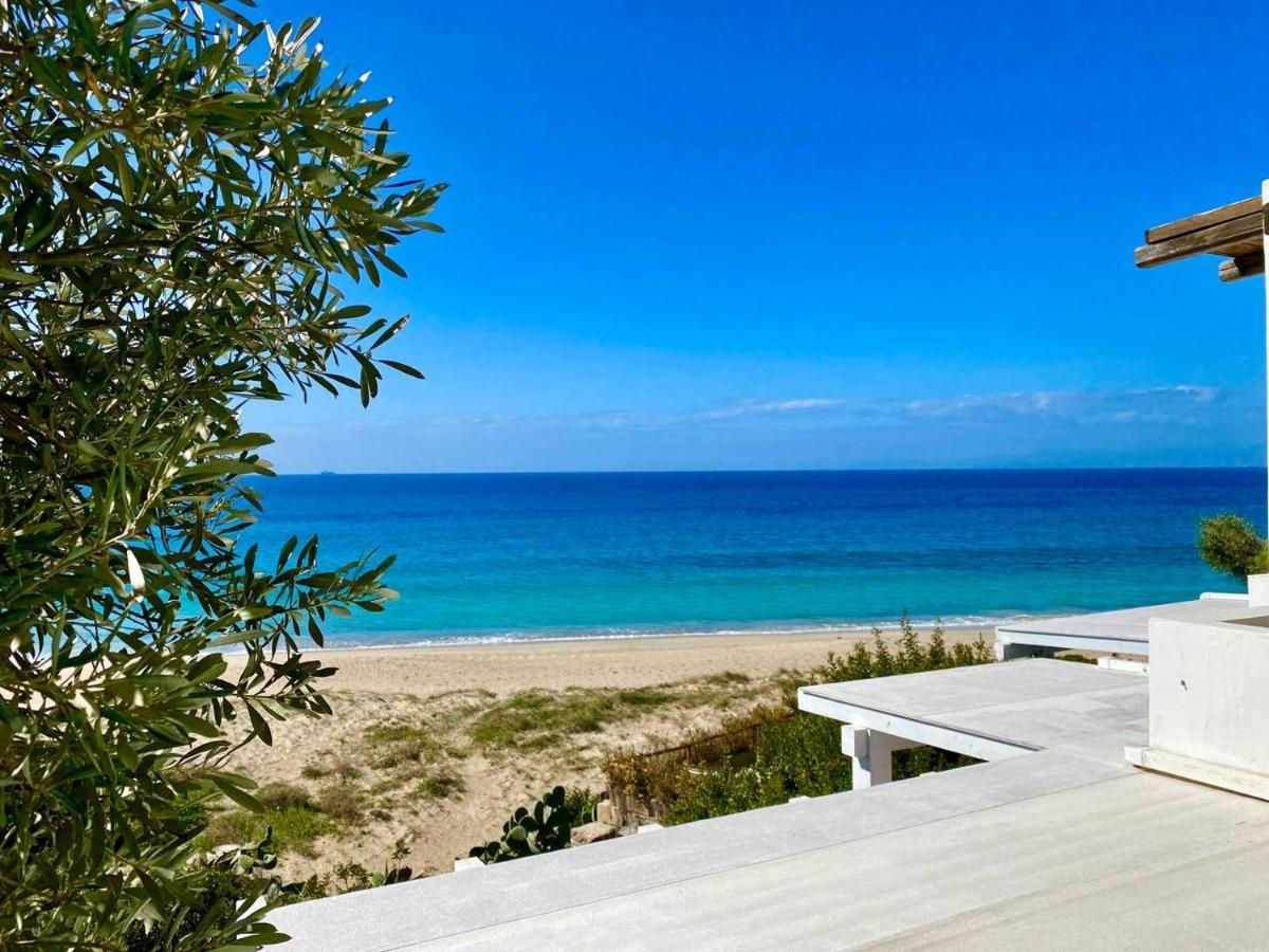 Beachfront House Geremeas Sardegna Lägenhet Exteriör bild