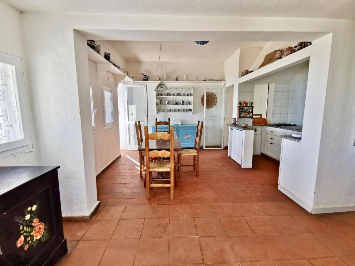 Beachfront House Geremeas Sardegna Lägenhet Exteriör bild