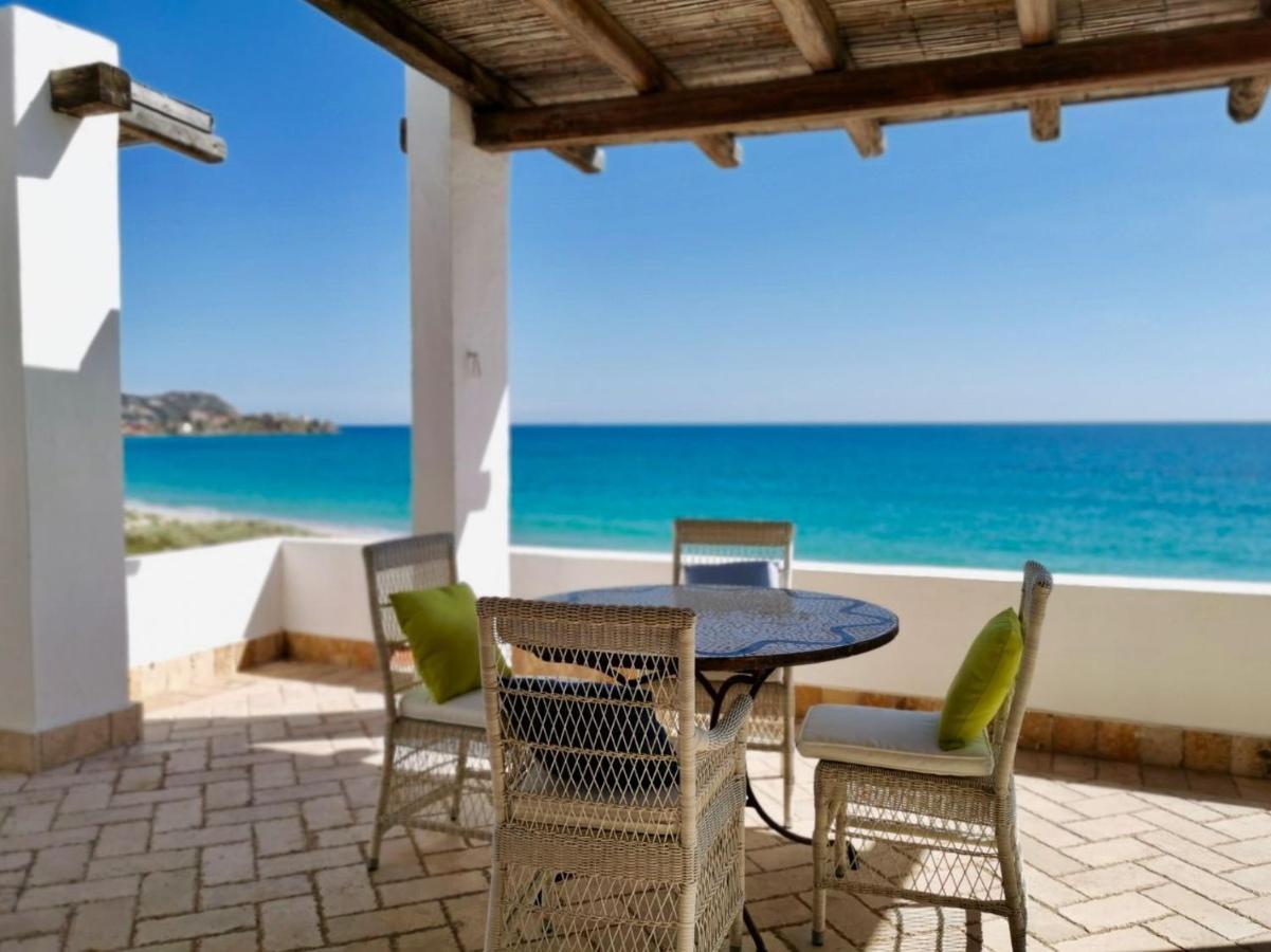 Beachfront House Geremeas Sardegna Lägenhet Exteriör bild